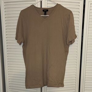 Forever 21 Men's Tan V-Neck Short Sleeve Tee